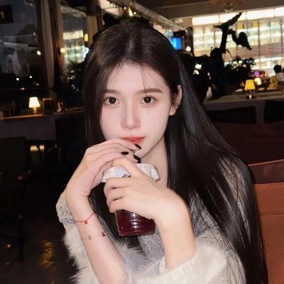 愿以白云初见君